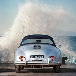 Ocean Waves breaking on Vintage Beauties (detail 2) 